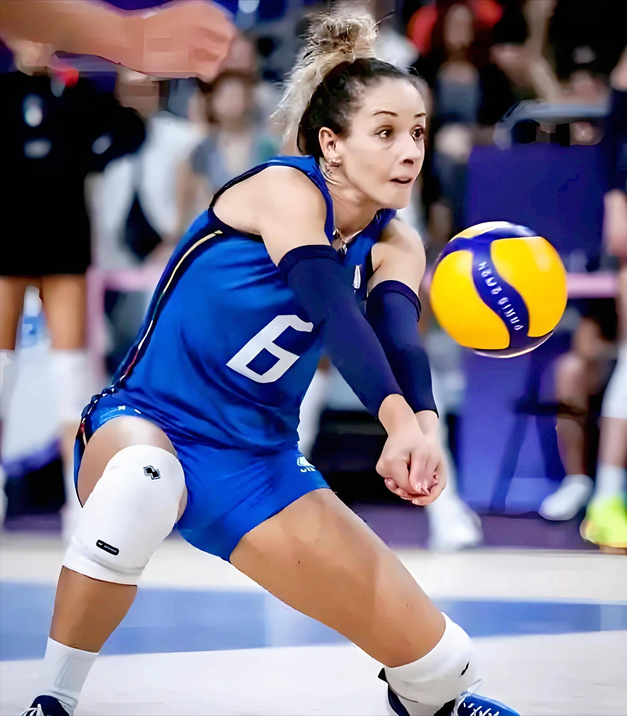 排球选手刷新世界纪录，震撼全场