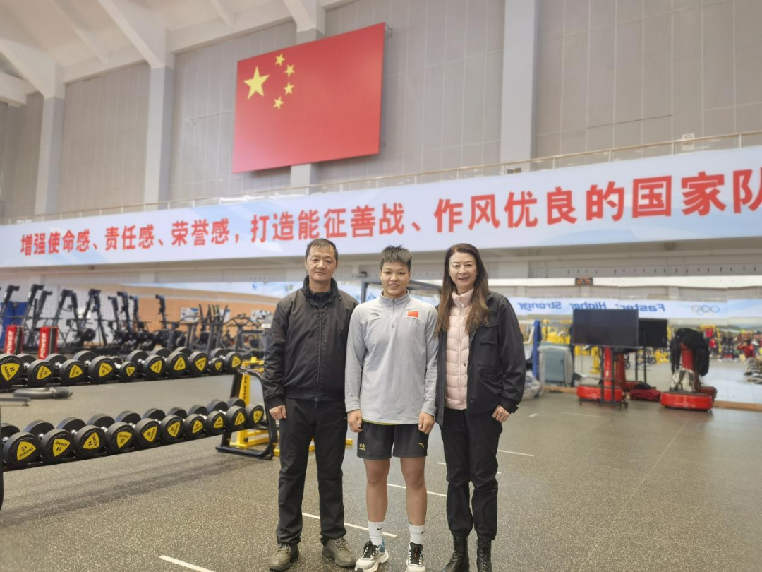 关于体操队主教练发声,誓言带队登顶的信息 关于体操队主教练发声,誓言带队登顶的信息