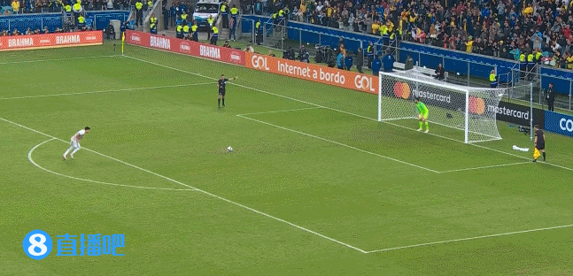 美洲杯赛后采访曝光，内幕引发热议