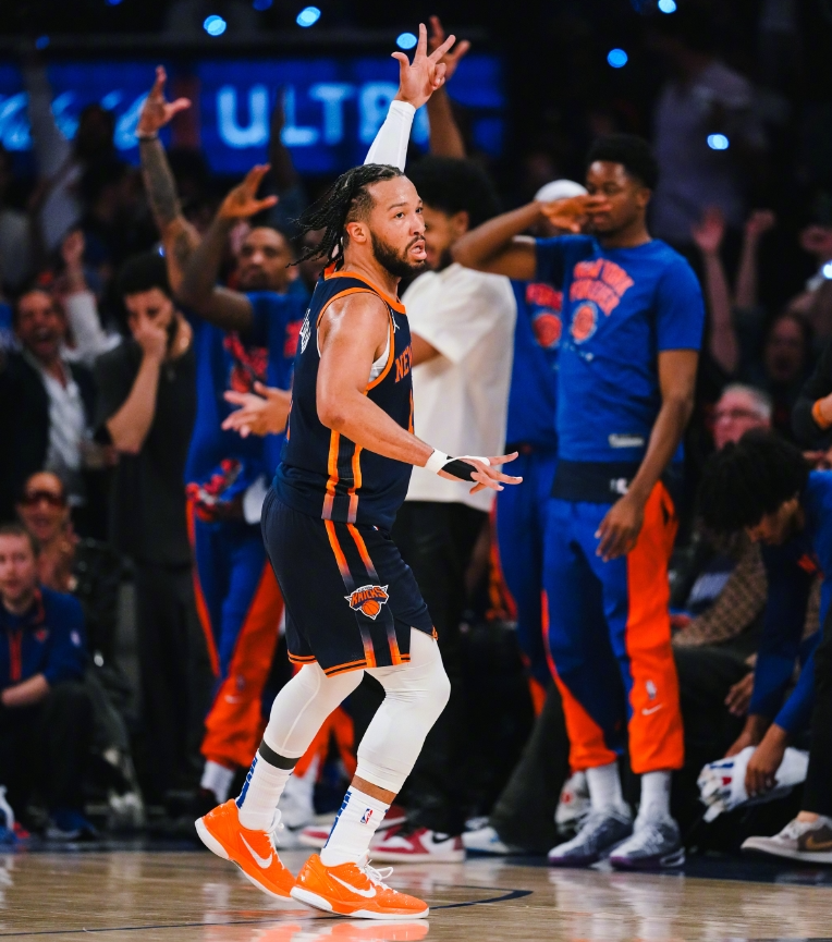 包含76人翻盘雷霆，布伦森惊艳四座的词条