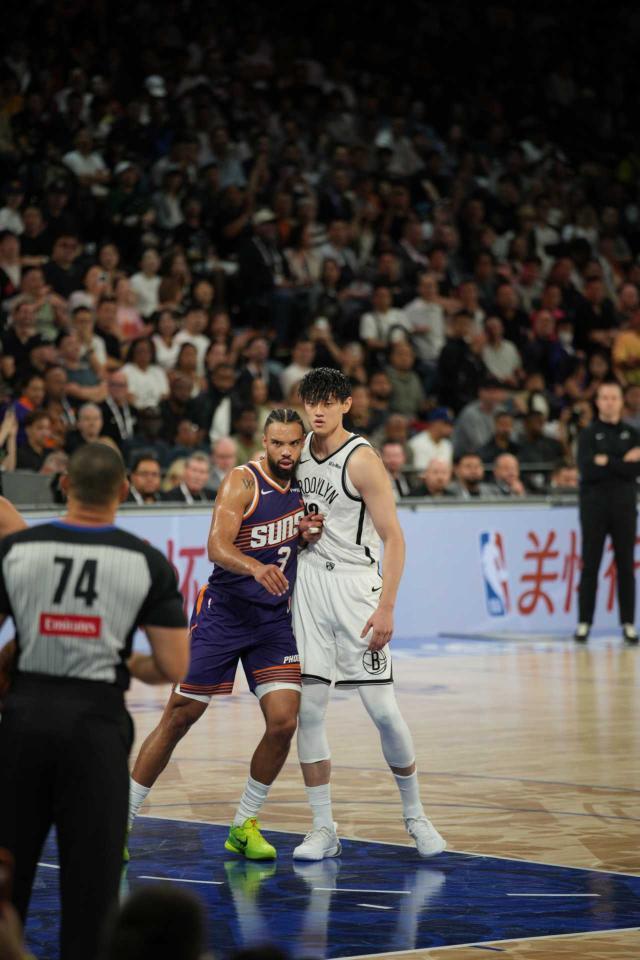 篮网鏖战太阳，锡安高光表现