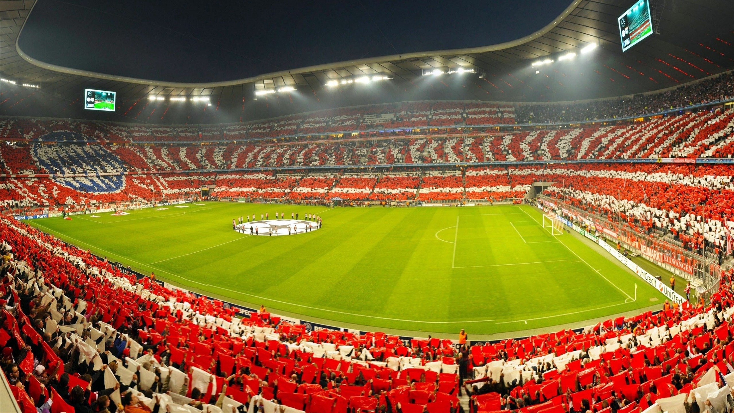 双重战场，从绿茵鏪战到赛道轰鸣，征服者的黎明