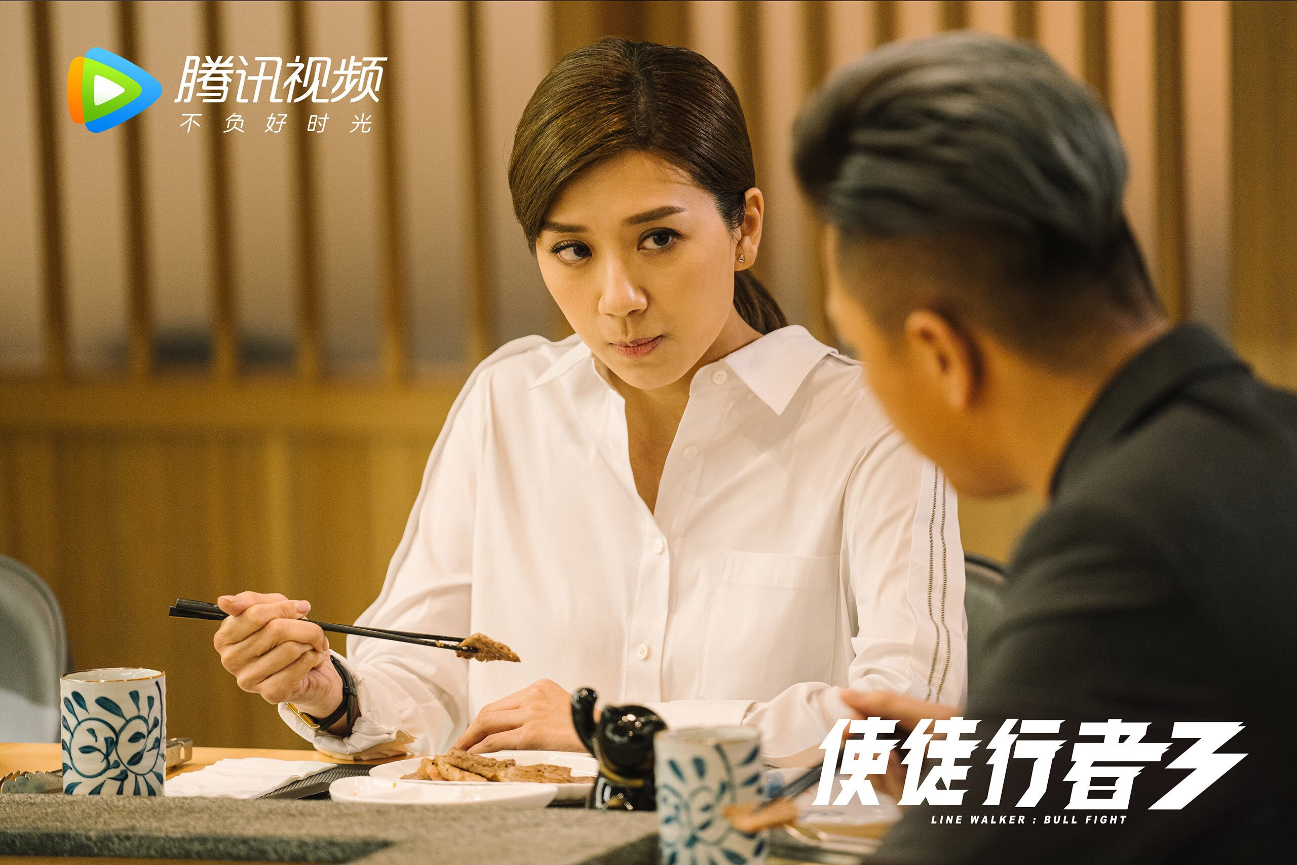 街道上飞驰的,究竟是赛车还是人类文明的火种?