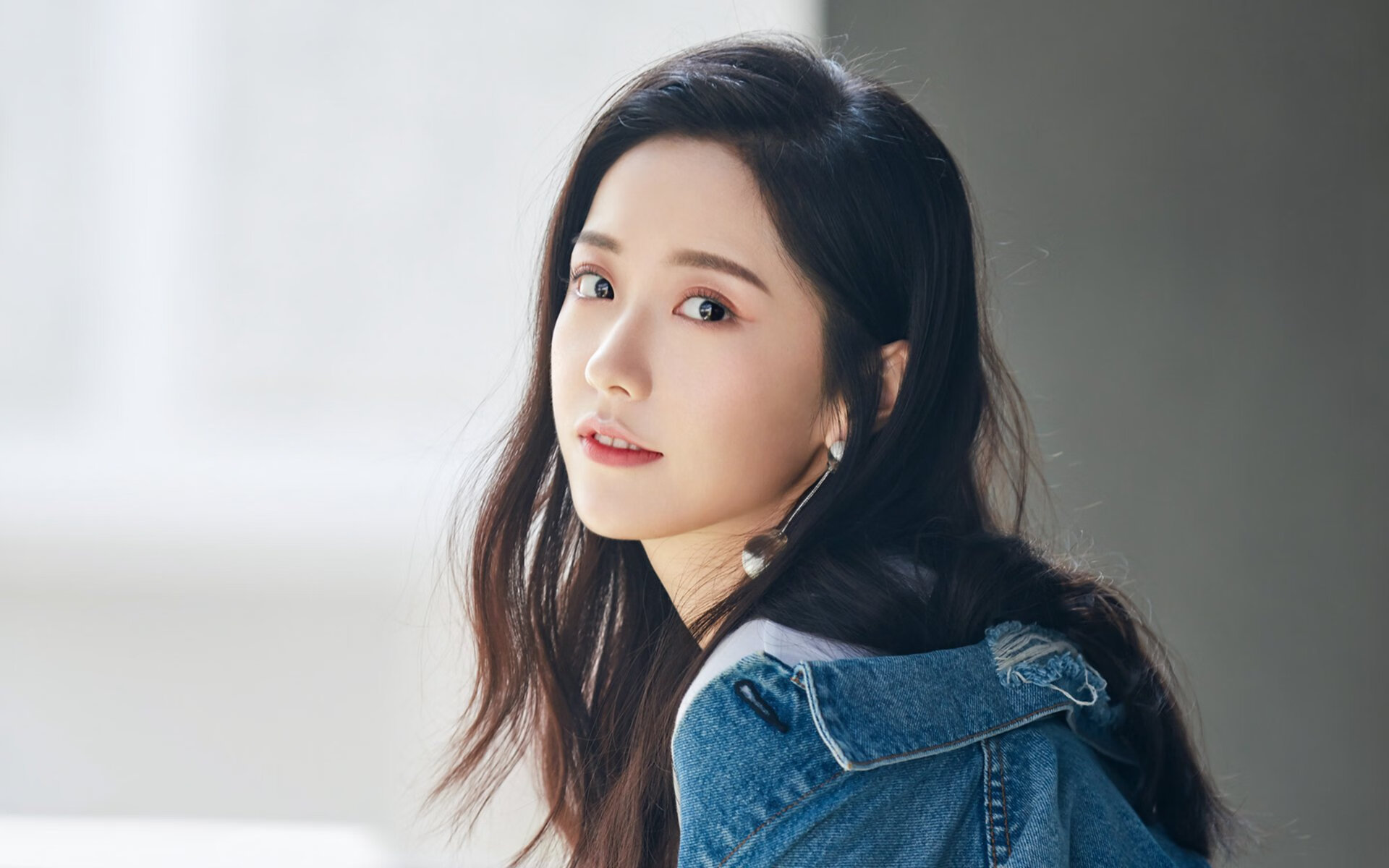 利雅得星空下，贝林厄姆用满分表演点亮沙特足球的尊严一夜