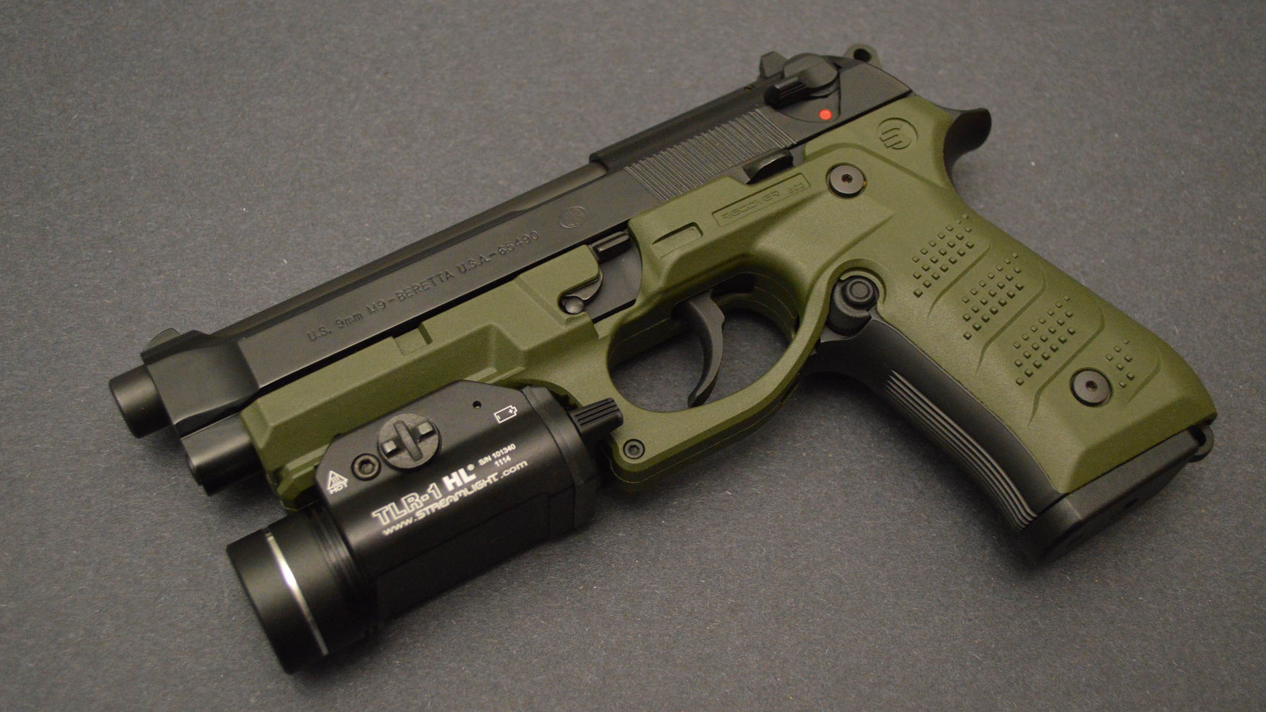 比利时双星导演终极对决，红牛防线范戴克附体终结德甲悬念