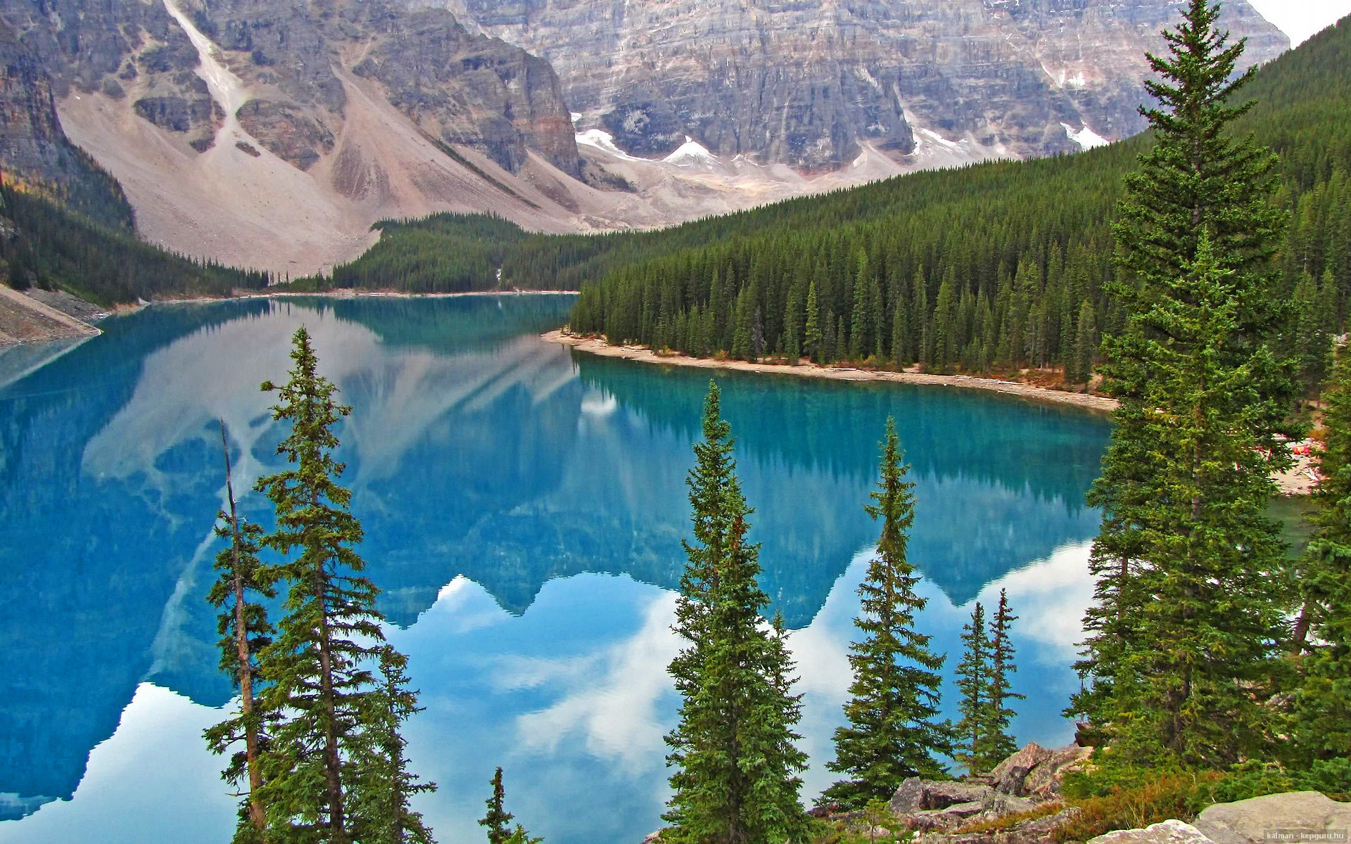 门神与雨林的共振，当南非碾压摩洛哥的声浪穿透2026